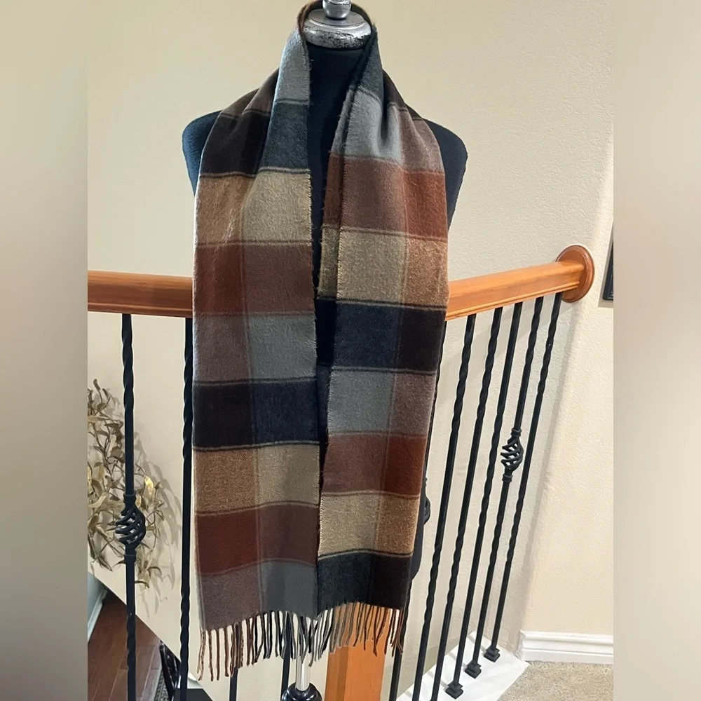 Plaid Fringe Scarf in Rust, Gray & Black 100% CASHMERE MADE IN SCOTLAND: